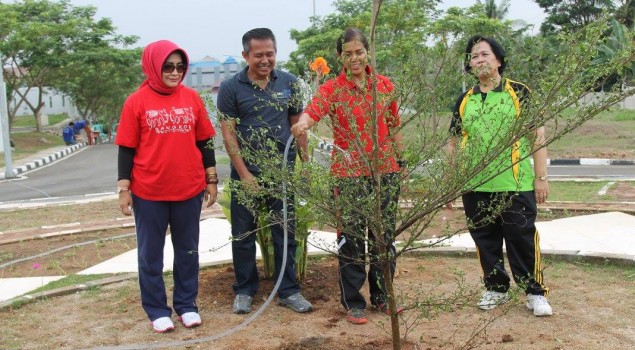 Kalapas Cilegon : Mari Bersama Hijaukan Lapas Cilegon