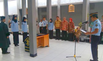 Dua Pegawai Rutan Garut Resmi Jadi PNS