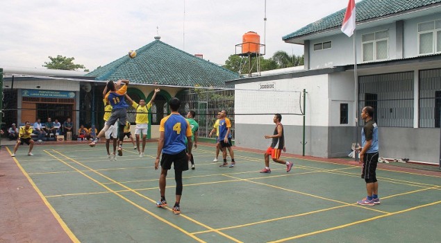 WBP Lapas Sumedang Beradu Voli dengan Tim RSUD Sumedang