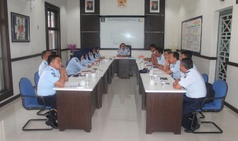 Lapas Cirebon Evaluasi Kinerja Tahun 2015