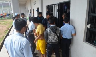 Petugas Lapas Kayu Agung Razia Empat Blok Hunian WBP