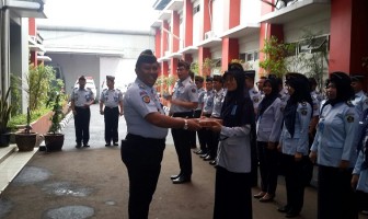 Lapas Narkotika Jakarta Berikan Penghargaan "Star of The Month"