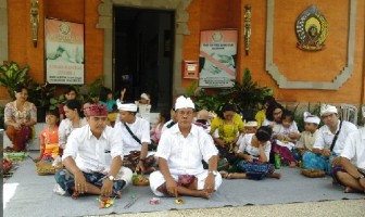Bapas Karangasem Selenggarakan Upacara Piodalan