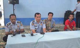 WBP Lapas Singkawang Dengarkan Ceramah Anton Medan