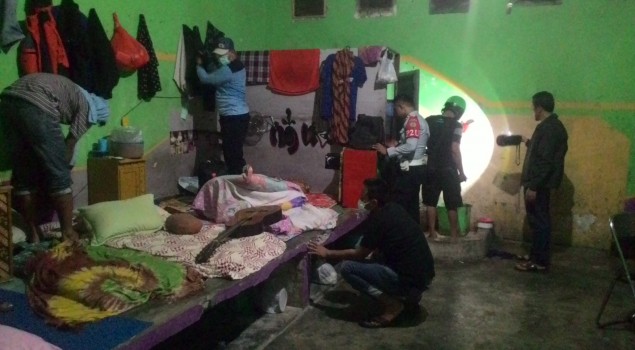 Kalapas Makassar Pimpin Penggeledahan Kamar Teroris dan Bandar Narkoba