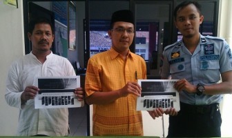 Lapas Cilegon Serahkan Modul Cerdas Hukum dalam MEA kepada Siswa