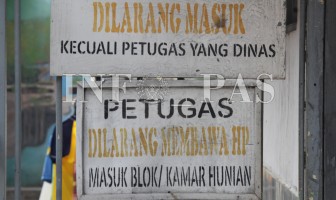 Tentara dan Polisi Razia Narkoba di Lapas Singaraja