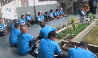 Kadiv PAS Jabar Dengar Curhatan Napi Lapas Gunung Sindur