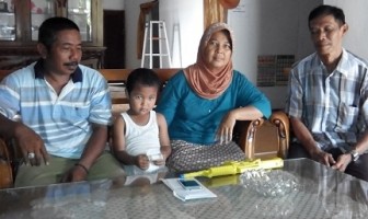 Datangi Rumah Klien, PK Bapas Pekanbaru Tunaikan Tugas Pengawasan