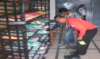 LP Tulungagung Wajibkan Pengunjung Kenakan Sandal Khusus
