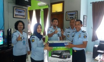 Bantuan Printer Diharapkan Tingkatkan Kinerja Pos Bapas Tembilahan