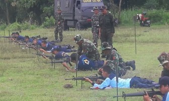 Cegah Gangguan Keamanan, Petugas Lapas Madiun Latihan Menembak