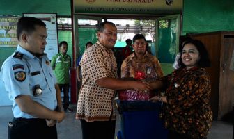 400 Buku di Sumbangkan ke Lapas Cipinang