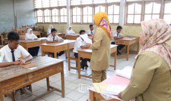 14 Penghuni Lapas Anak Muara Bulian Ikuti Ujian Nasional