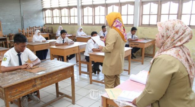 14 Penghuni Lapas Anak Muara Bulian Ikuti Ujian Nasional