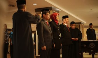 Tunjukkan Pengabdian Dengan Kinerja Yang â€œLuar Biasaâ€