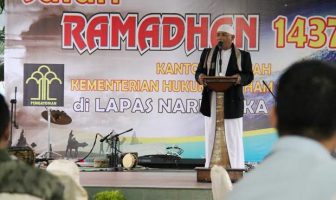 Ramadhan, Ulama Pembina Napi di Lapas Narkotika Diberi Bingkisan