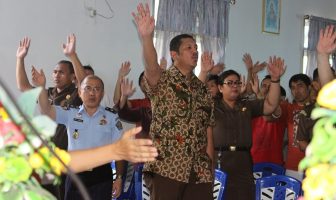 WBP Rutan Manado Beribadah Bersama Kejari & GBI Marian Plaza