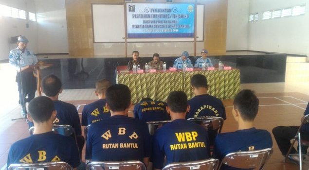 16 WBP Rutan Bantul Ikuti Pendidikan & Pelatihan Pertukangan