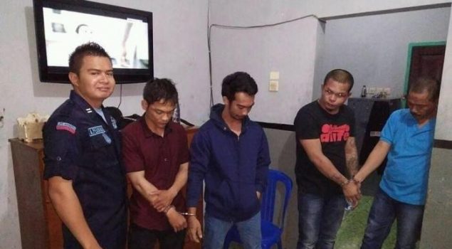 Dua Kurir Selundupkan Sabu Dalam Jam Tangan