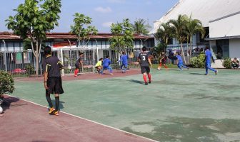 WBP Lapas Cirebon Adu Futsal dengan Tim HSP Pratama
