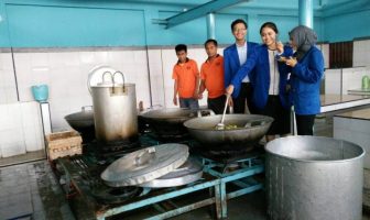 Mahasiswa Esa Unggul Puji Kelezatan Masakan WBP Lapas Cibinong