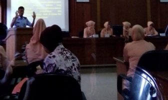 Kasubsi BKD Bapas Pati Jadi Pembicara dalam Penyuluhan Hukum