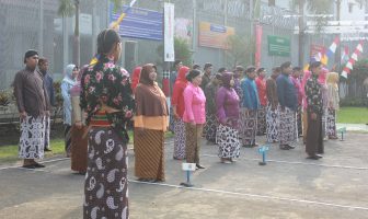 Hari Ini, Pegawai Rutan Yogya Berpakaian & Berbahasa Jawa