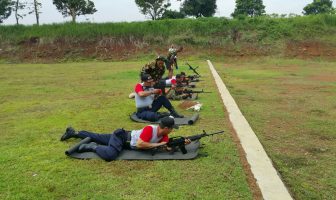 Lapas Majalengka Latihan Menembak Bersama Satuan Elit TNI AD