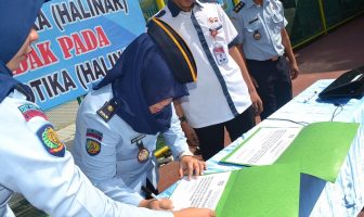 Pegawai Lapas Wanita Palembang Deklarasikan Maklumat Pelayanan