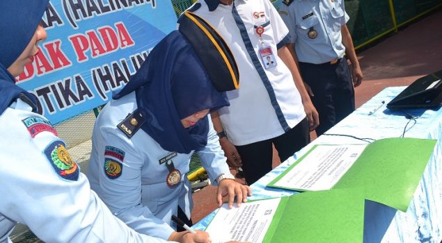 Pegawai Lapas Wanita Palembang Deklarasikan Maklumat Pelayanan