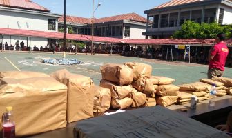 Lapas Narkotika Sungguminasa Bagikan Hadiah Pemenang Lomba 17-an