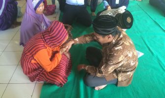 Tahanan Kasus UU Darurat Ikat Janji Suci di Rutan Palu