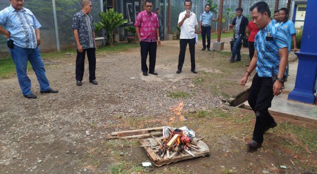 Lapas Muara Enim Bakar Sabu Hasil Razia Petugas