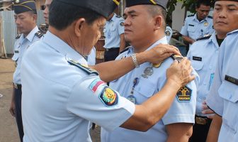 10 Pegawai Rupbasan Jakbar & Tangerang Naik Pangkat, 1 Pegawai Purnabhakti