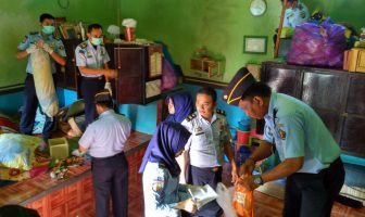 Razia Petugas Lapas Narkotika Sungguminasa Sita Barang-Barang Terlarang