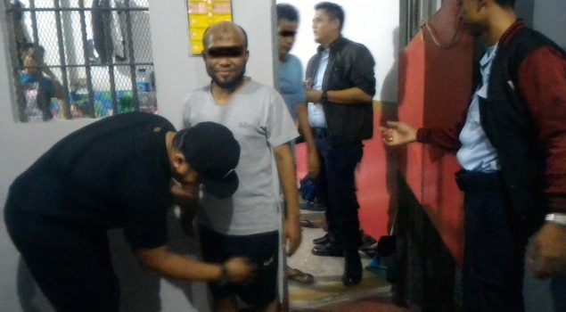 Kumpulkan Petugas, Kepala Rutan Berikan Penguatan Tugas Pengamanan Dilanjutkan Pelaksanaan Razia Gabungan