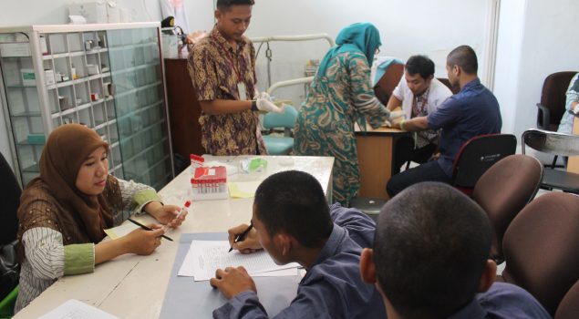 VCT Mobile Cegah & Kendalikan HIV/IMS di Lapas Cirebon