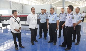 Dir. Binapi Latkerpro Sambangi Percetakan Lapas Sukamiskin