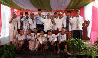 Kami Hanya Ingin Bisa Mengaji dan Tobat