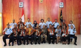 Pegawai Kanwil Maluku Dapat Wejangan dari Busyro Muqodas