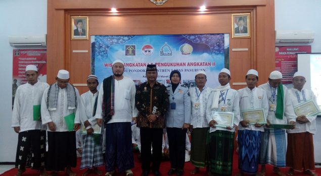 Lapas Pasuruan Mewisuda Angkatan I Santri Ponpes Lapas