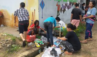 WBP Lapas Perempuan Jambi Buat Kursi dari Plastik & Botol