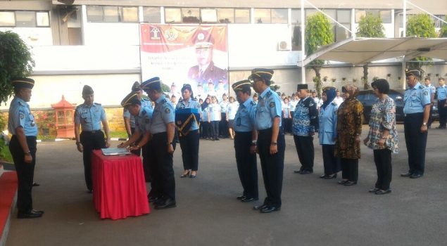 Pimpin Apel Pagi, Dirjen PAS Sambut Dua Direktur Baru