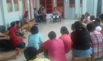 Kalapas Perempuan Ambon Ingatkan WBP Agar Berdisiplin