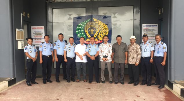 Kompang & Pencak Silat WBP Lapas Batam Sambut Anggota Komisi I DPRD Kepri