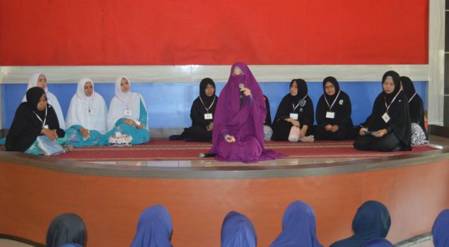 Dakwah Peggy Melati Sukma Menginspirasi WBP Lapas Perempuan Malang