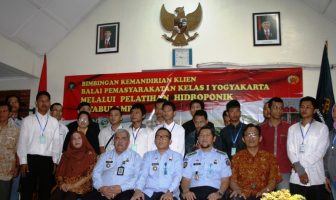 30 Klien Bapas Yogya Ikuti Pelatihan Hidroponik dan Tabulampot