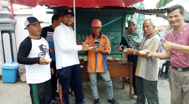 Squad Bapas Yogya Berbagi dengan Masyarakat dalam "Jumat Kasih"