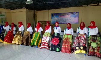 WBP Lapas Perempuan Martapura Belajar Desain & Pencelupan Sasirangan